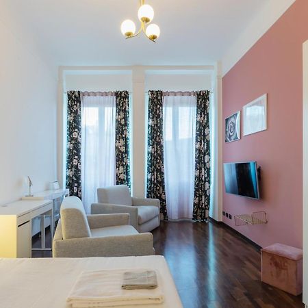Appartement Duomo View - 2 Min From Duomo Amazing Location à Milan Extérieur photo