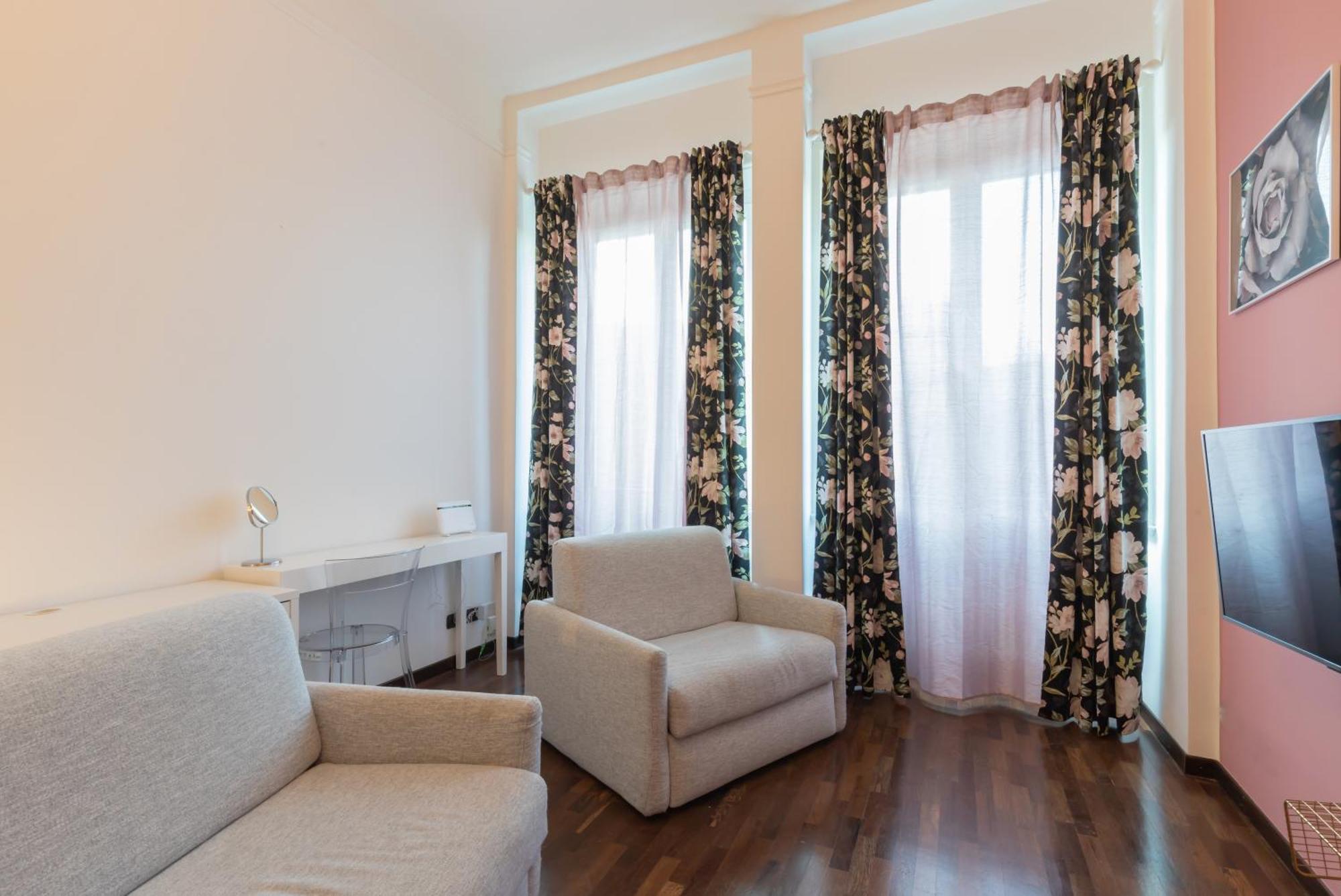 Appartement Duomo View - 2 Min From Duomo Amazing Location à Milan Extérieur photo